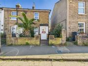 Holly Road, Hounslow TW3, 2 bed end terrace house to...