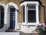 Hollydale Road, London, SE15 5 bed terraced house to...