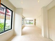 HOLLYWOOD INSPIRED BRAND NEW HOUSE AND LOT FOR SALE IN...