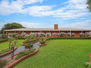 HOME BEAUTIFUL. SIT BACK, RELAX AND ENJOY THE VIEWS