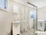 Nice Two Bedroom Granny Flat With Water Usage Included