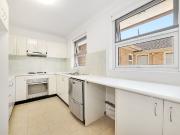 Bright and Well Maintained Apartment in Central Location