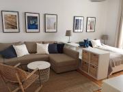 HOMESK 1 Zimmer Etagenwohnung mit Balkon im Altbau nahe...