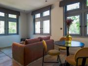 Honorê Suite Vue Saône, Lyon Amsterdam Apartments for Rent