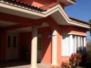 Casa com 3 suítes à venda na Granja Viana