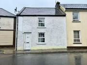 Horse Shoe Cottage, Keshcarrigan, Co. Leitrim is for rent