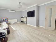 Horsegate, Market Deeping, PE6