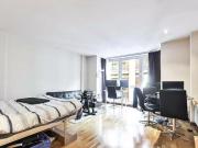 Hosier Lane, West Smithfield, Studio Flat For