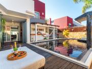 Host Wise Luxurious House with Private Salt Pool