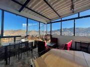 HOSTEL EN VENTA EN CALLE SUECIA CUADRA Y MEDIA DE LA...