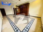 Hot Location Full House Fir Rent in F 7
