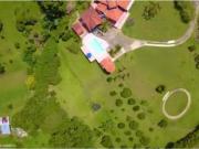 Hotel con encanto en venta Copacabana, Departamento de...