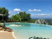 Exclusivo hotel en venta Puerto Triunfo, Departamento de...