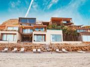 Hotel de alta calidad que cuenta con un área total de...