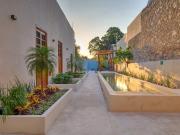 HOTEL EN VENTA EN EL CENTRO DE MÉRIDA CON 5 HABITACIONES...