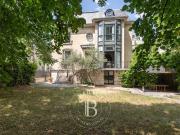 Hôtel particulier avec jardin