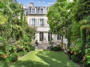 Hôtel particulier avec jardin
