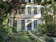 Hôtel particulier avec jardin