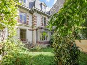 Hôtel particulier avec jardin