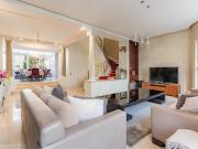 Hôtel particulier avec salle de réception