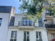 Hôtel particulier avec salle de réception