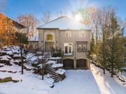 House with pool and garden