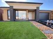 house 17 Merriweather Street, Truganina