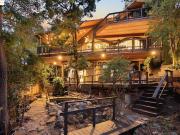 House with garden and terrace