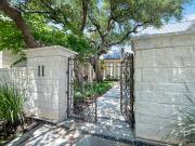 House with pool and garden