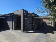 2/70 Orrong Avenue, Reservoir