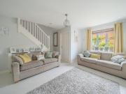 House 2 Bedroom For Sale Aylesbury Buckinghamshire...