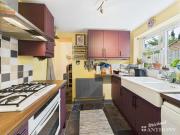 House 2 Bedroom For Sale Aylesbury Buckinghamshire...