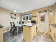 House 2 Bedroom For Sale Chesterfield Derbyshire 200000...