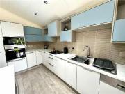 House 2 Bedroom For Sale Guildford Surrey 175000 ES96390587