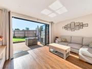 House 2 Bedroom For Sale Milford Surrey 500000 ES96093925