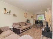 House 2 Bedroom For Sale Paisley Renfrewshire 120000...