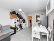 House 2 Bedroom For Sale St. Albans Hertfordshire 425000...