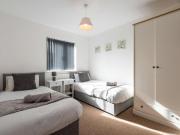 House 3 Bedroom For Rent Derby Derby 3200 ELS94791419