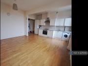 House 3 Bedroom For Rent Londres Great London 2650...