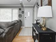 House 3 Bedroom For Rent St. Catharines ON 2300 ES98396626