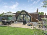 House 3 Bedroom For Sale Aylesbury Buckinghamshire...