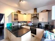 House 3 Bedroom For Sale Bradford Bradford 120000 ES89518522