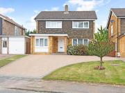 House 3 Bedroom For Sale Bushey Hertfordshire 800000...