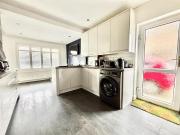 House 3 Bedroom For Sale Garforth West Yorkshire 330000...