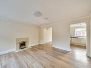 House 3 Bedroom For Sale Kingston Upon Thames Greater...