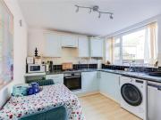 House 3 Bedroom For Sale Lakeside Cardiff 345000 ELS96788211