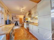 House 3 Bedroom For Sale Maidenhead Windsor And...