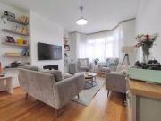 House 3 Bedroom For Sale Woodford Greater London 695000...