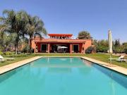 Maison avec jardin et terrasse