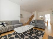 House 4 Bedroom For Rent London London 11300 ELS93982153